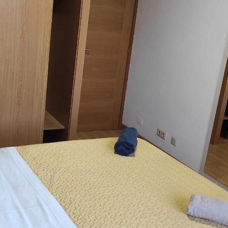 Tin Apt Apartment Lugo Bagian luar foto