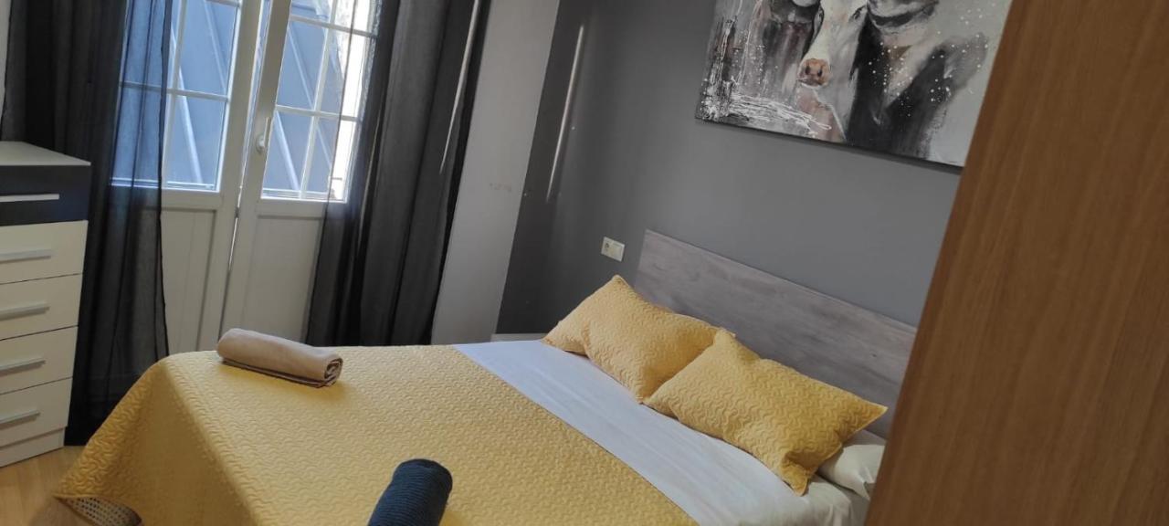 Tin Apt Apartment Lugo Bagian luar foto