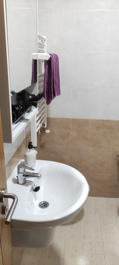 Tin Apt Apartment Lugo Bagian luar foto